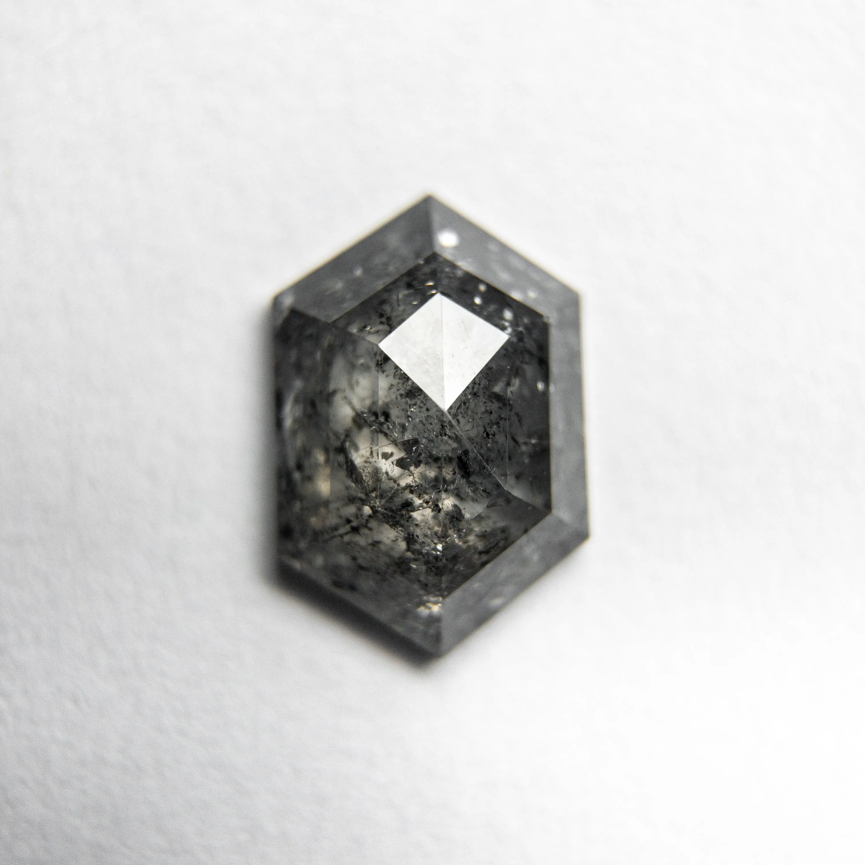 0.87ct 8.12x5.49x2.39mm Hexagon Rosecut 18061-14