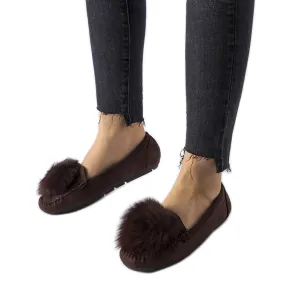 Brown insulated slippers with a Marchetti pompom