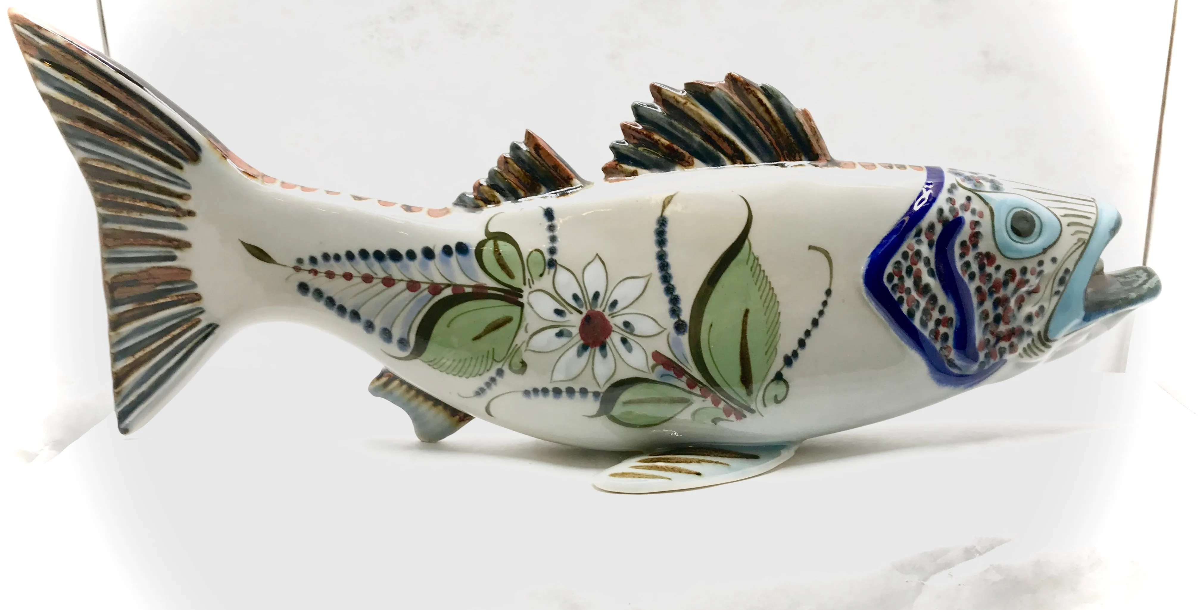Ken Edwards Pottery Fish Extra Large in lead free stoneware pottery.  (KE.E6)